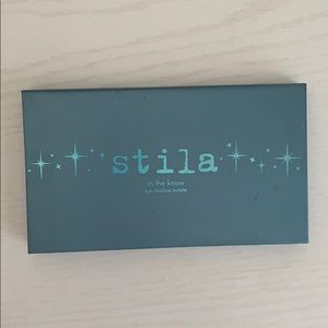 Stila In the Know palette